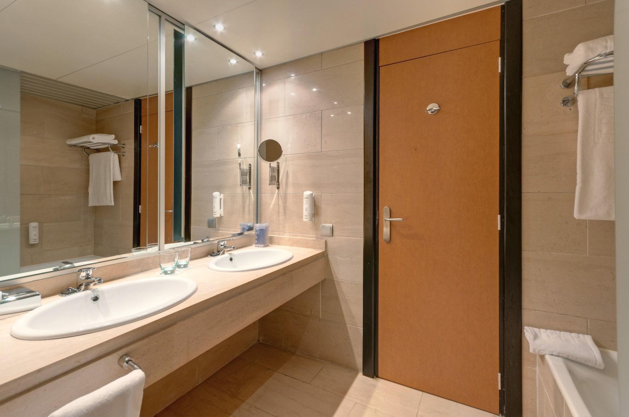 Hotel Ceuta Puerta De Africa Εξωτερικό φωτογραφία
