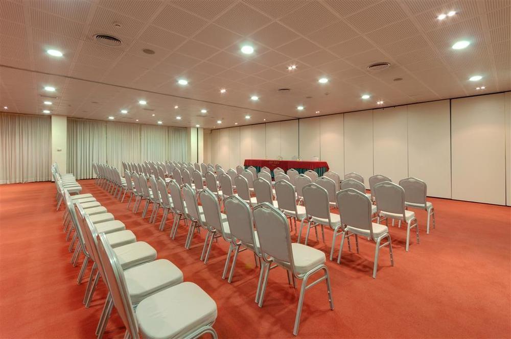 Hotel Ceuta Puerta De Africa Ανέσεις φωτογραφία